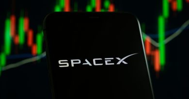 SpaceX stock-purchasing by Congress members fuels conflict concerns