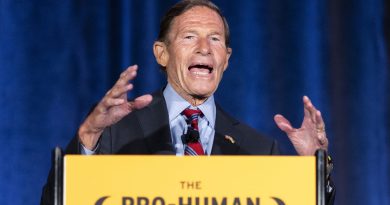 Sen. Blumenthal urges AI oversight: ‘We’re on the verge of losing control’
