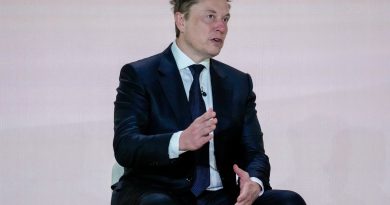 5 midterm money takeaways: Democrats have candidate cash. Republicans have Elon Musk